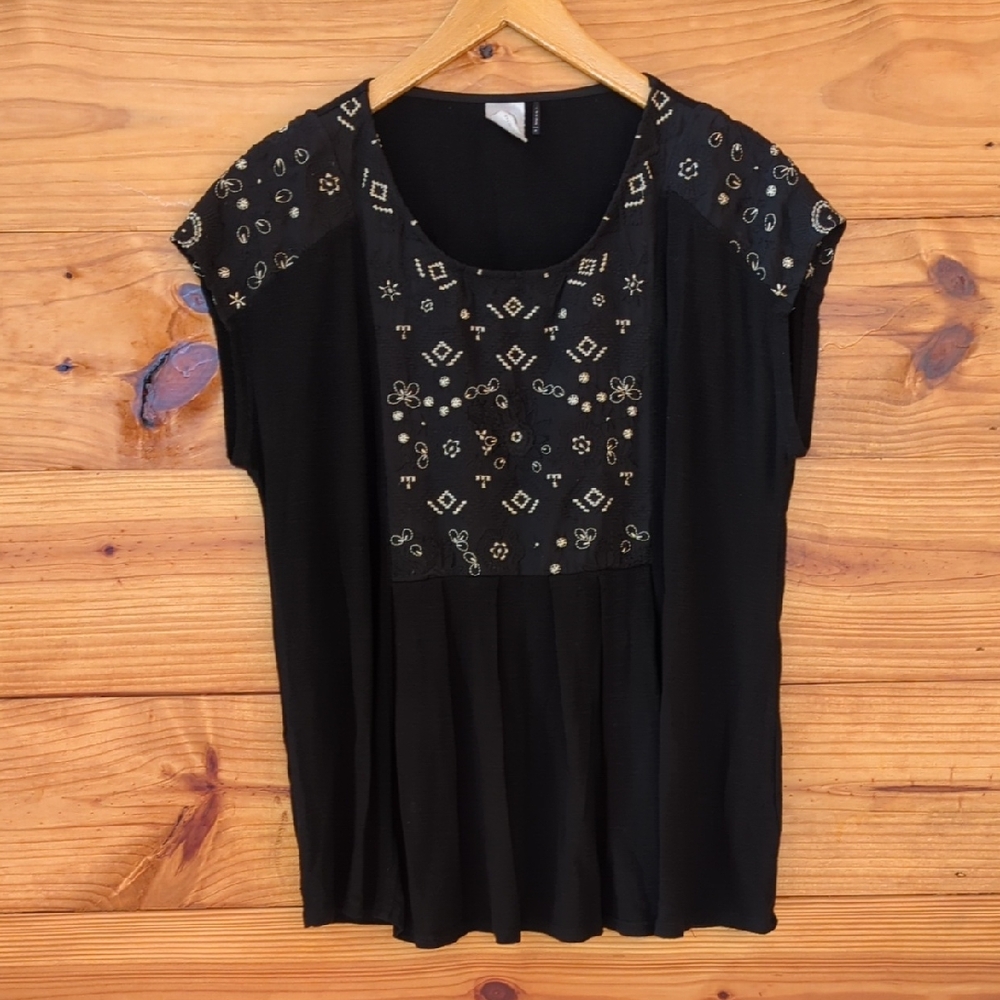 Anthropologie Akemi+Kin Embroidered Black Women's Top Small
